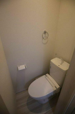 【トイレ】 | ラ・ルーチェ | シンプルで使いやすいトイレです