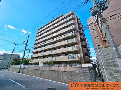 【外観】 | プレステージ灘新在家Ⅲ | 近隣には買い物施設も充実