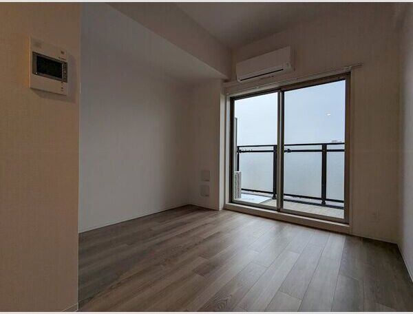 エスリード ザ・グレア大阪の洋室