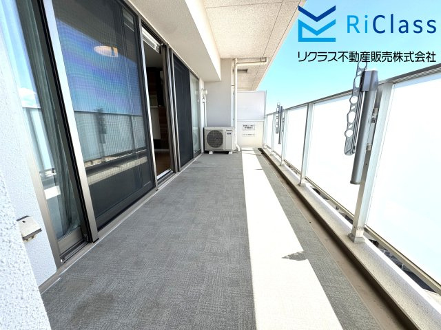 ルネ神戸星陵台のバルコニー|落ち着いた時間を過ごせる日当たりの良いバルコニーです