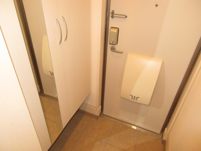 ユーミーの玄関|トールタイプシューズBOX(姿見鏡付)