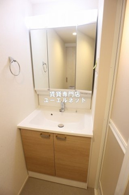 【独立洗面台】 | Wood GardenⅡ | 清潔感ある独立洗面台で毎日気持ちよく♪