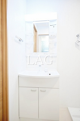 【洗面所】 | リタ王子神谷 | 洗面台です。