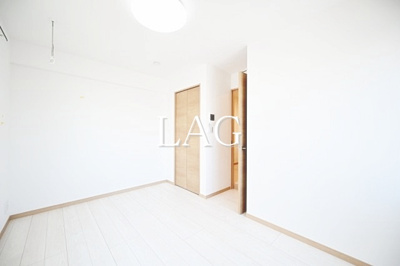 【居間・リビング】 | リタ王子神谷 | 洋室のお部屋です。