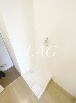 【設備】 | リゾグリフィンドール東京 | 室内洗濯機置き場です。