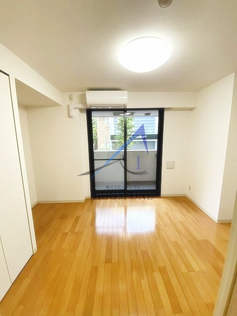 ルーラル２０番館の居間・リビング|洋室のお部屋です。