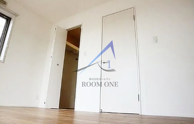 カーサ　エスコーラ