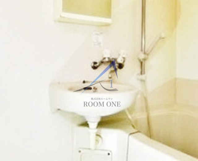 プレール・ドゥーク神田の洗面所|洗面台です。