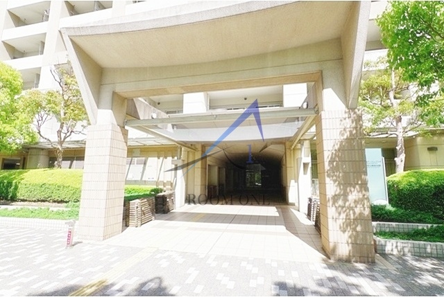 晴海アーバンプラザのエントランス