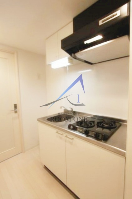 レーヴ東京イーストフェルクルールの浴室|キッチンです。