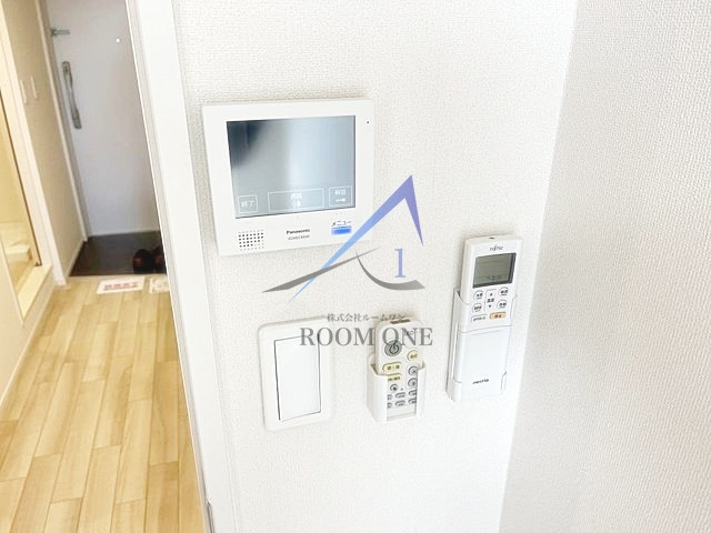 星野マンションのセキュリティ|モニター付きインターホンです。