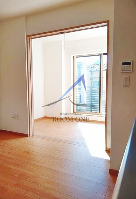 グレイス北千住の居間・リビング|洋室のお部屋です。