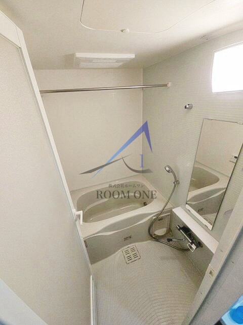 ＧＥＮＯＶＩＡ浅草Ⅳｓｋｙｇａｒｄｅｎの浴室|お風呂です。