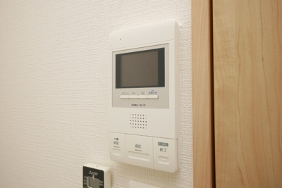 【セキュリティ】 | Ms’palazzO UNIVERSAL | モニター付きインターホンです