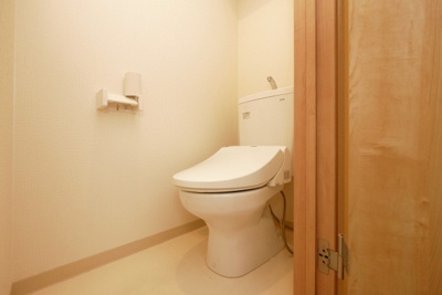 【トイレ】 | Ms’palazzO UNIVERSAL | 落ち着いた色調のトイレです