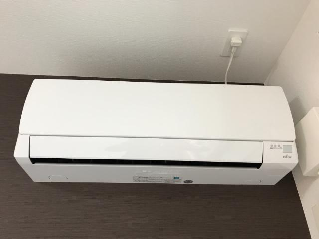 キューブ亀山の設備|エアコン