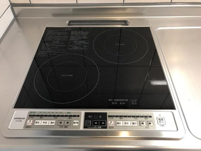 キューブ亀山のキッチン|ＩＨクッキングヒーター