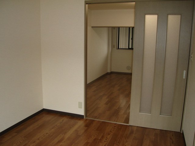 ジューエイハイツの内装|洋室