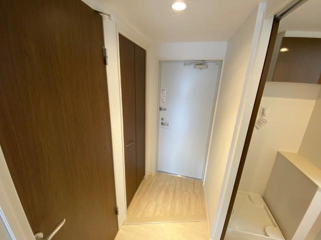 メゾンさくら緑井の玄関|玄関