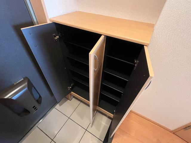 ヒールコートＡ＆Ｇの収納|下駄箱