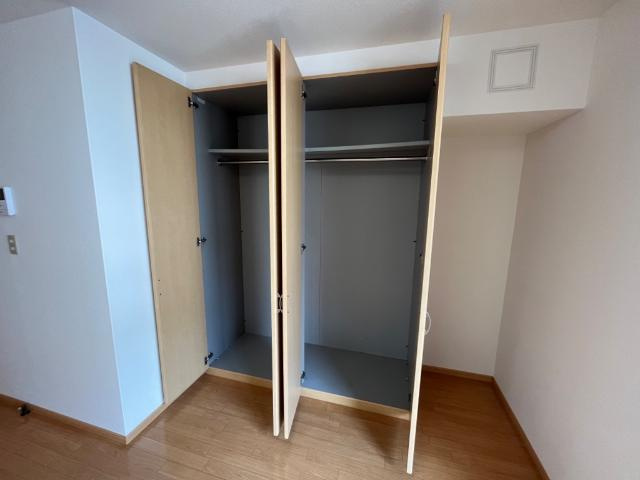 ヒールコートＡ＆Ｇの収納|クローゼット