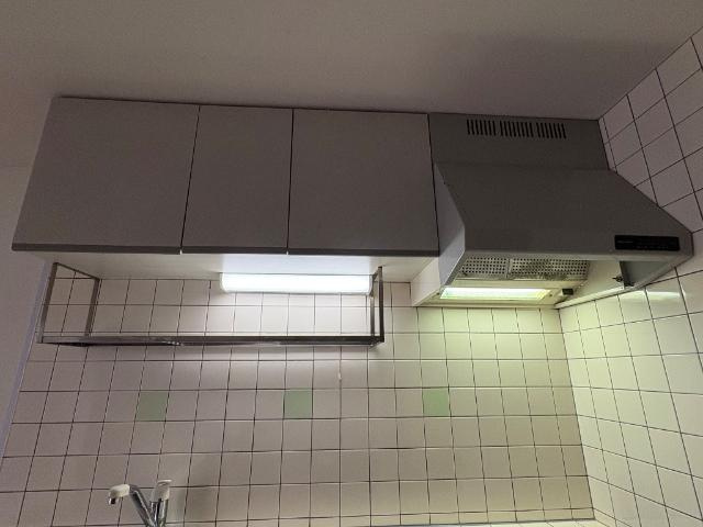 ロイヤルタムラさくら館のキッチン|キッチン上部収納（イメージ）