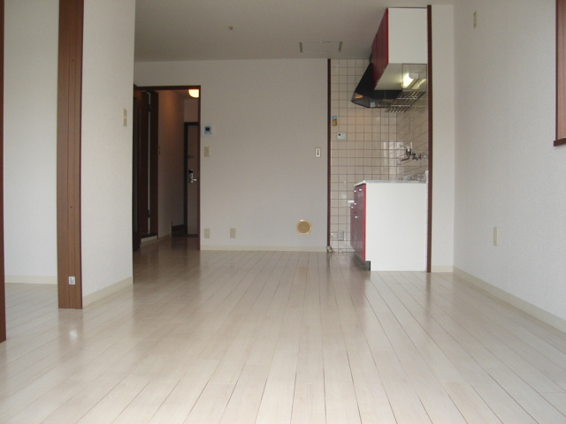 エスポワール祇園A・Bの居間・リビング|リビング