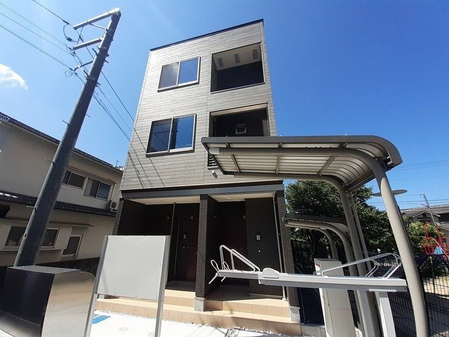 サンカルージ　ウェストの外観|おしゃれな外観です