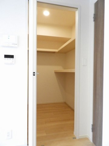 サンカルージ　ウェストの収納|収納があります