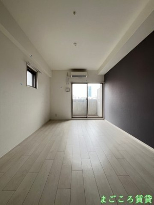 【洋室】 | LIVIAZ難波RENOM