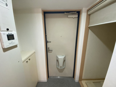 【玄関】 | メゾン・ヤンⅡ | 別部屋写真参考