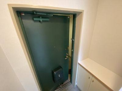 【玄関】 | エスポワール上汐