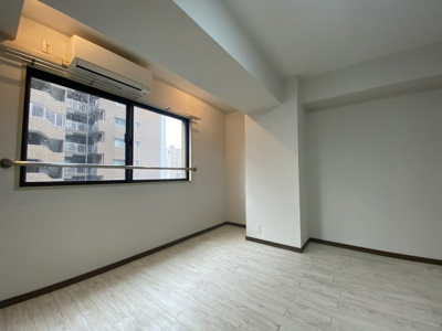 【洋室】 | エスポワール上汐