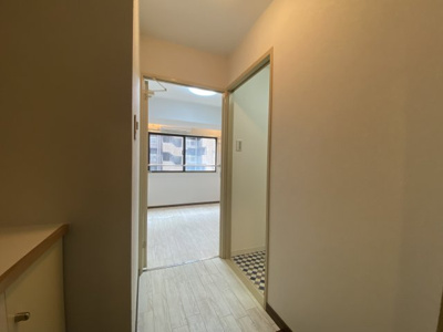 【玄関】 | エスポワール上汐