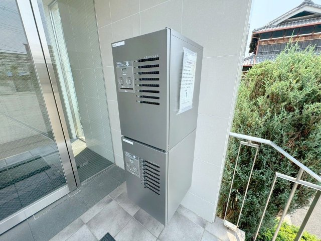 サンロード新和Ⅱのエントランス