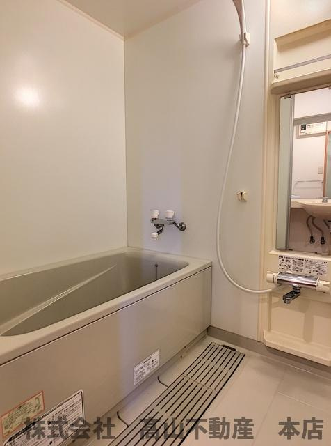 レジェンド桜の浴室