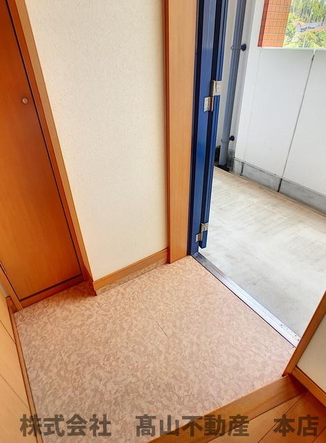 レジェンド桜の玄関