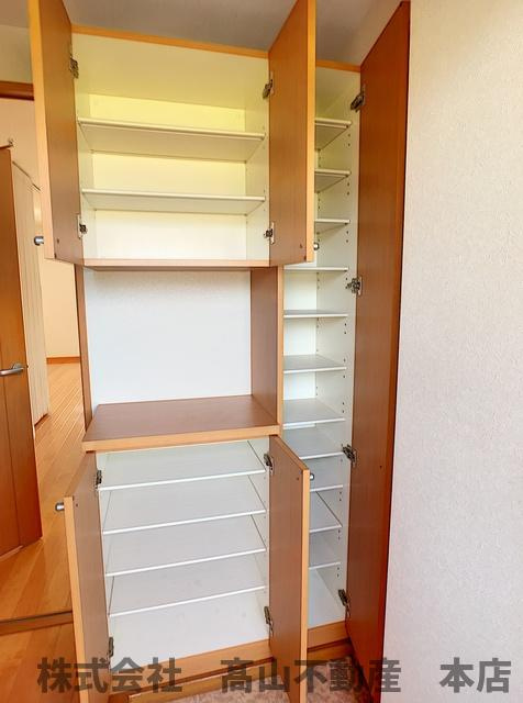 レジェンド桜の収納