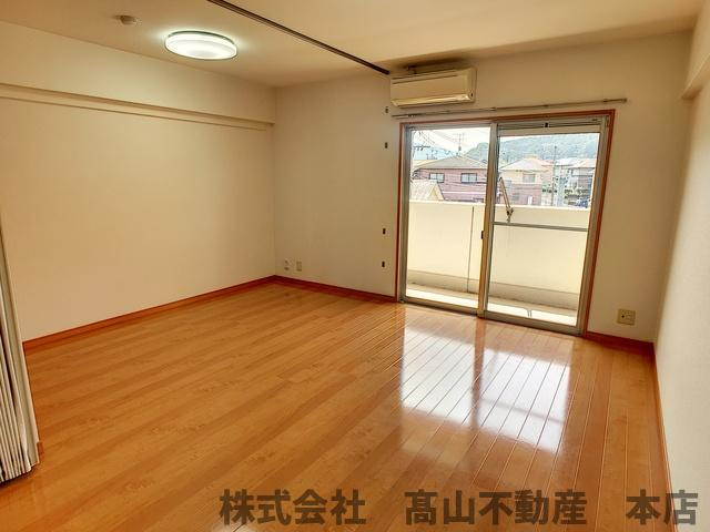 レジェンド桜の内装