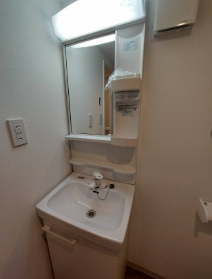 IoTele曙橋の独立洗面台|IoTele曙橋