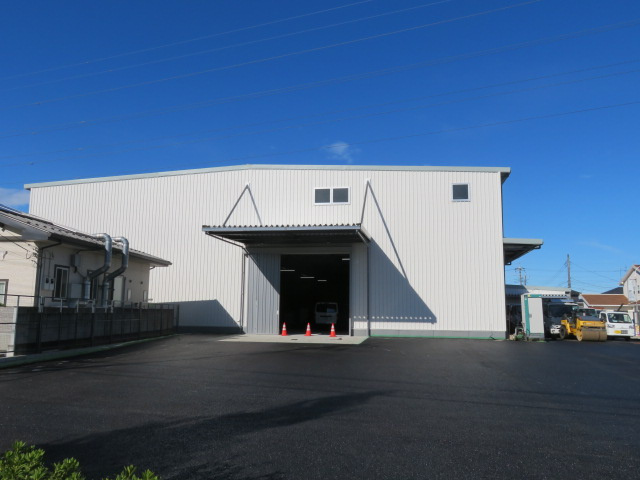 本庄市若泉３丁目の倉庫