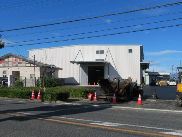 本庄市若泉３丁目の倉庫