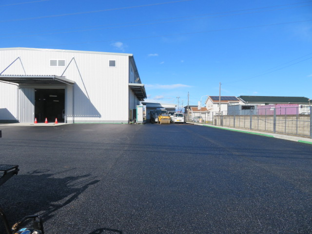 本庄市若泉３丁目の倉庫