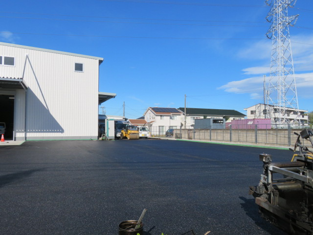 本庄市若泉３丁目の倉庫