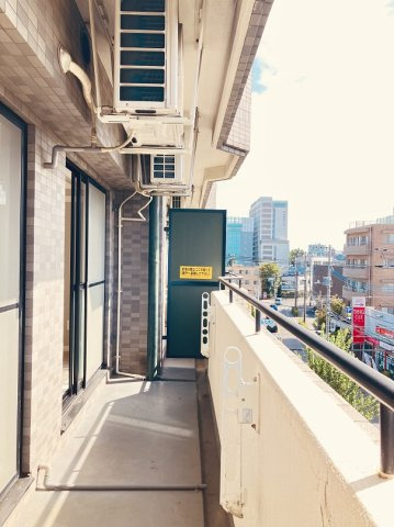 プライムアーバン武蔵野ヒルズＡ棟のバルコニー