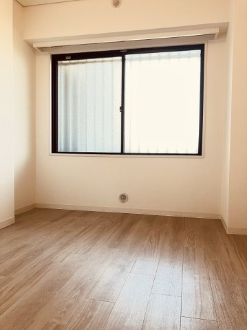 プライムアーバン武蔵野ヒルズＡ棟の居間・リビング