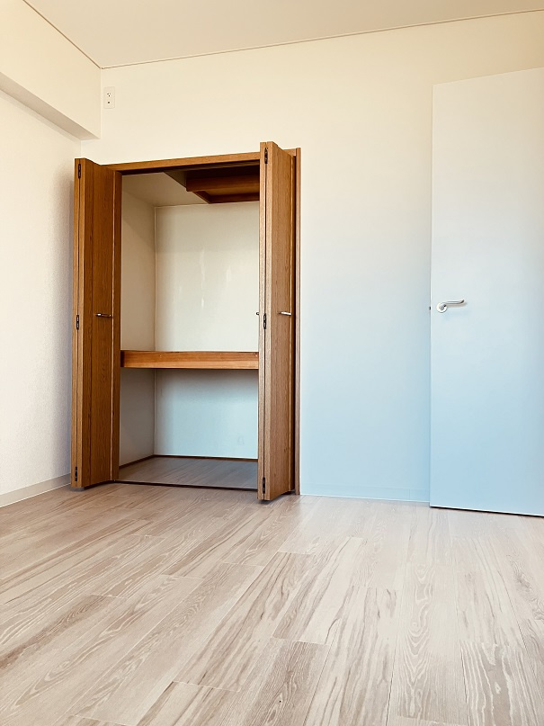 プライムアーバン武蔵野ヒルズＡ棟の居間・リビング