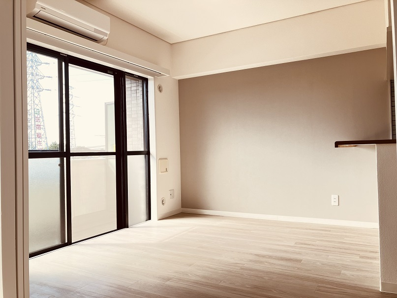 プライムアーバン武蔵野ヒルズＡ棟の居間・リビング