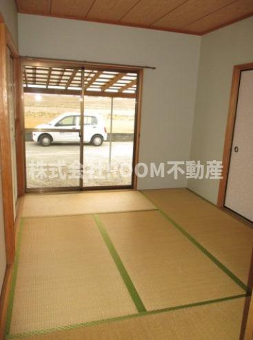 長倉貸家の和室