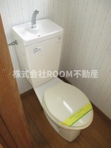 長倉貸家のトイレ